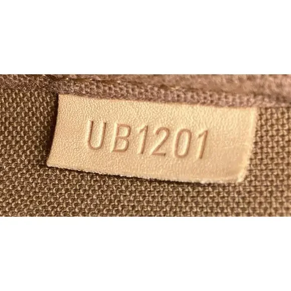 Louis Vuitton Pochette Accessoires #237191L80B - Picture 8 of 8